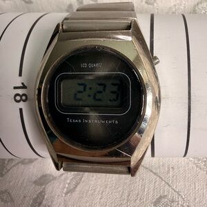 Texas Instruments Silver LCD Smartwatch